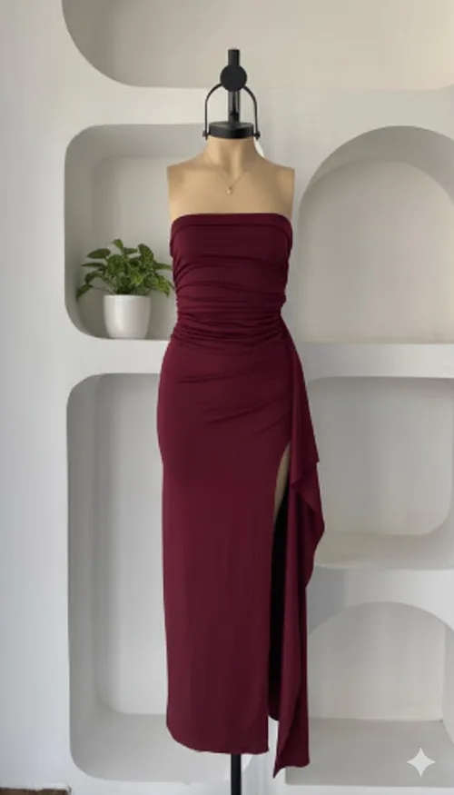 VESTIDO STRAPLESS PRETINA