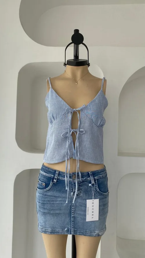 TOP MARY LAZOS