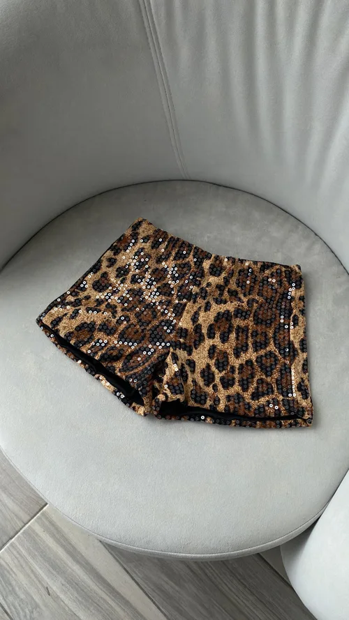 Short Animal Print